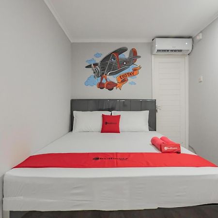 Reddoorz Plus Near Lembang Park & Zoo Экстерьер фото