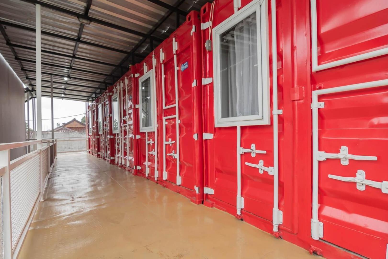 Reddoorz Plus Near Lembang Park & Zoo Экстерьер фото